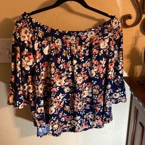 Threads Studio floral off the shoulder top, size L